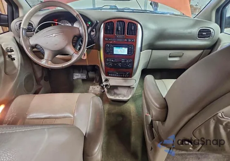 2006 Chrysler Town & Country Touring z USA, uszkodzony, nr VIN 2A4GP54L26R702339